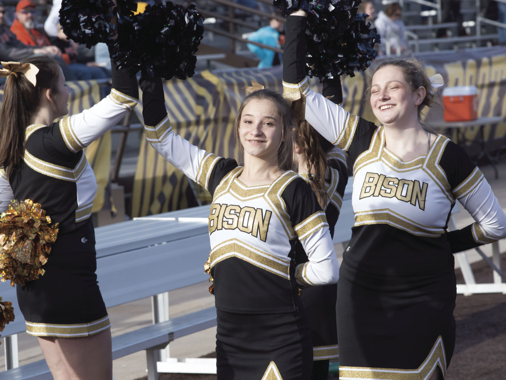 BHS cheer team busy in Laramie 1